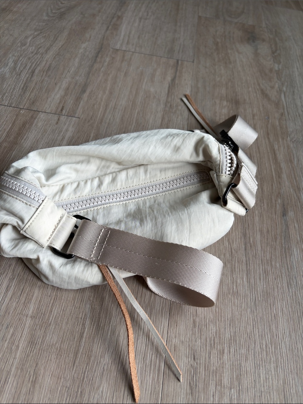 Rebecca Minkoff Cream Nylon Crossbody Belt Bag - Picture 2 of 4